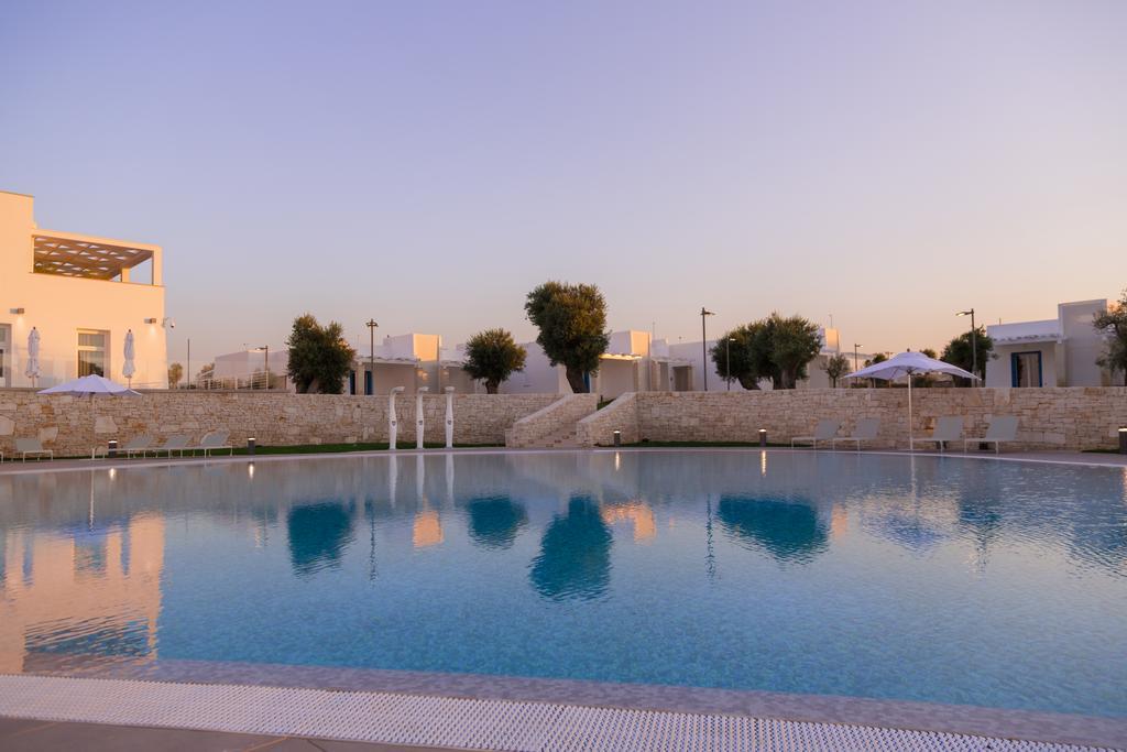 Cala Ponte, A Tribute Portfolio Hotel Полиняно а Маре Екстериор снимка
