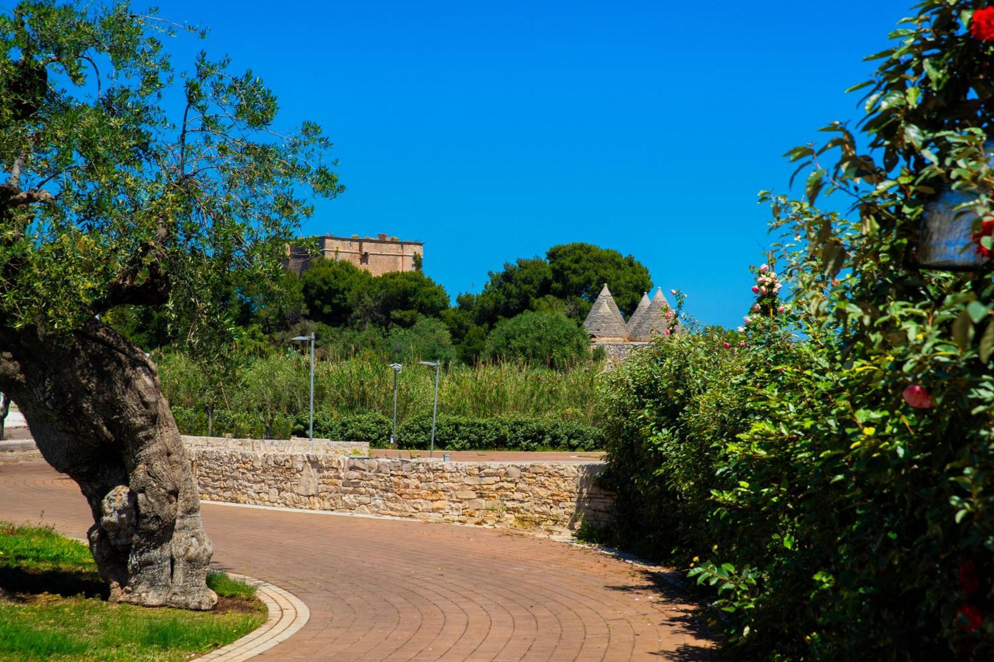 Cala Ponte, A Tribute Portfolio Hotel Полиняно а Маре Екстериор снимка